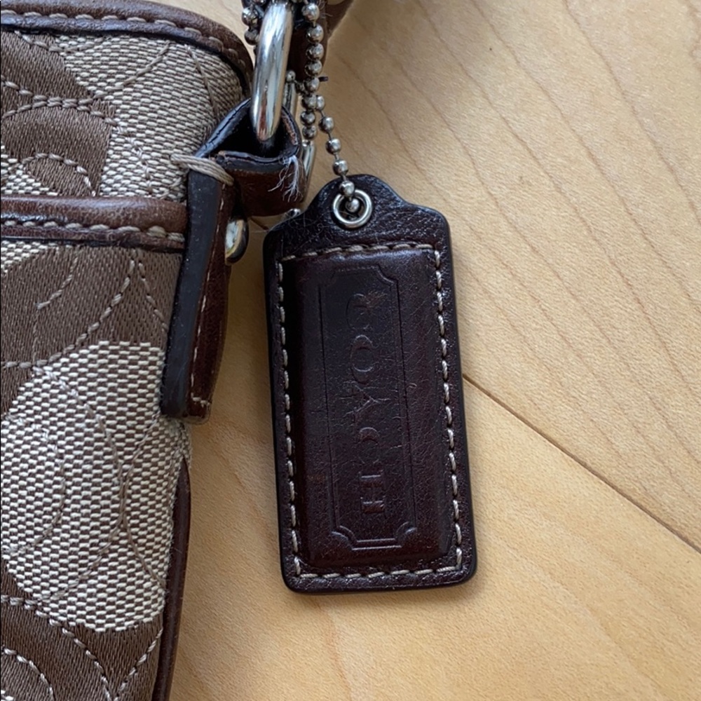 Coach Small Purse - Picture 3 of 7